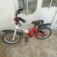 چرخ ۱۶ بچگانه