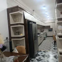 مبارکه منزل دوطبقه به همراه مغازه امتیازات مجزا