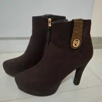 نیم چکمه مخمل نو سایز ۴۰.۴۱|کیف، کفش، کمربند|شاهینشهر, شهرک گلدیس|دیوار