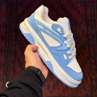 کفش کتونی زارا