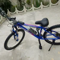 دوچرخه|دوچرخه، اسکیت، اسکوتر|آستانه اشرفیه, |دیوار