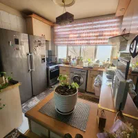 ۸۳ متر تک واحدی/غرق نور /پارکینگ غیر مزاحم/بلوار