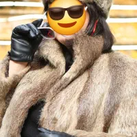 پالتو و پوست طبیعی و کلاه روسی