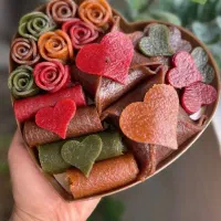 کیک لواشک و باکس هدیه لواشکی ورب انار