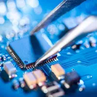 عیب یابی کار با الکترونیک همراه استخدام