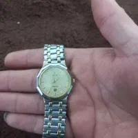 ساعت آنتیک آرچی عقربه ها و داخل صفحه طلا|ساعت|فردیس, شهرک اسکویی|دیوار