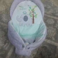 ست آغوشی نوزاد