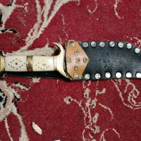 چاقو|کلکسیون اشیاء عتیقه|مشهد, سیس‌آباد|دیوار