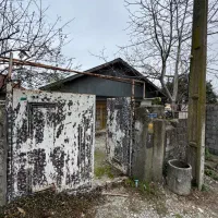 اکازیون ویلا ۳۰۰متر زمین علی آباد ۴میلیارد تومان