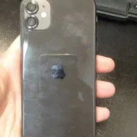 آیفون 11نرمال 128 سری m با جعبه و فیس آی دی سالم