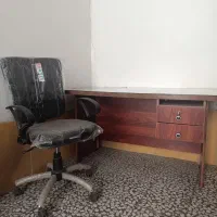فروش میز کار مغازه به همراه صندلی گردان