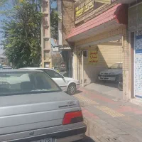 مغازه 200 متری بر میدان نبوت