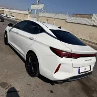 Kmc j7 سفید بی رنگ