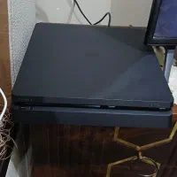 پلی ۴ کپی خور یک ترا