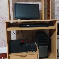 میز کامپیوتر