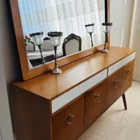 اینه ومیز کنسول