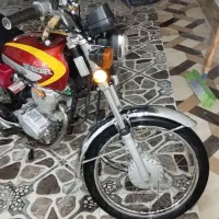 موتور لیفان درحدخشک 97ولی خوروجی ازمغازه 1400