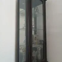 بوفه در حد نو رنگ قهوه ای تیره