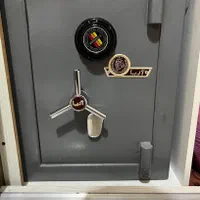 گاو صندوق آریا