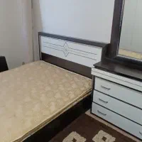 سرویس خواب ، دراور ، تخت دونفره ،‌میز آینه