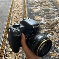 دوربین canon مدل 750D