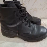 نیم بوت سایز 42