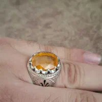 یاقوت زرد آفریقایی|جواهرات|شیراز, قلعه شاهزاده بیگم|دیوار