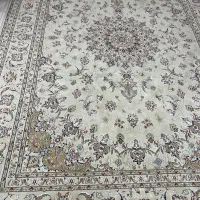 فرش ۹ متری گل برجسته