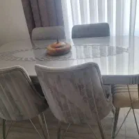 میز غذا خوری ۲۰۰۰۰۰۰۰ میلیون تومان