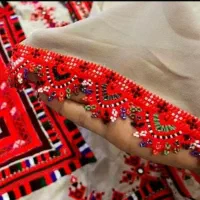 کریشی|لباس|بمپور, |دیوار