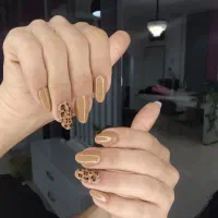 کاشت ناخن