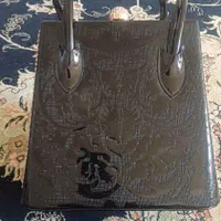کیف ورنی نو|کیف، کفش، کمربند|اصفهان, حصه جنوبی|دیوار