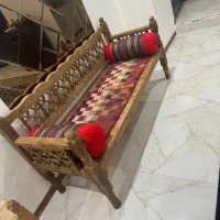 نیمکت چوبی