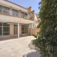 ویلایی حیاط دار/230متر/بازسازی شده/برق