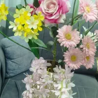 گل با گلدان