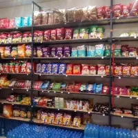 نیازمند نیروی کاری برای کار در سوپر فستفود