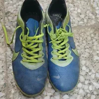 کفش چمن مصنوعی