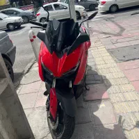 xmax|موتورسیکلت|تهران, جمهوری|دیوار