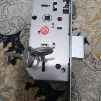 قفل در اطاق خواب نو