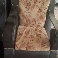 مبله ۷ نفره و میز زیر تلوزیونی