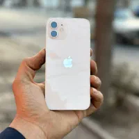 ایفون ۱۲ نرمال zaa