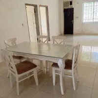 میز ناهار خوری