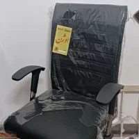 میز و صندلی اداری