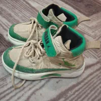 نیم بوت نونو سایز 38 و39  کوچیکه  برابچه 5و6 ساله|کیف، کفش، کمربند|یاسوج, |دیوار