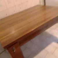 میز چوبی. ۶ نفره اشپزخامه