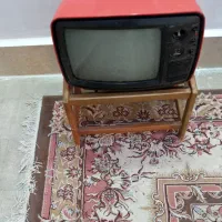 تلویزیون قدیمی نوستالژی