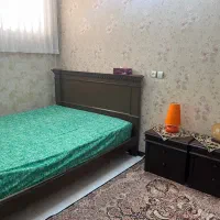 تخت خواب دو نفره کاملا سالم و تمیز|تخت و سرویس خواب|اصفهان, بهارستان|دیوار