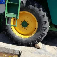 رینگ و لاستیک بزرگ کمباین