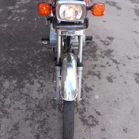 موتور ۱۲۵  ۹۵ آس زیر خاکی کم کار