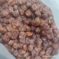 آلو رسمی آفتابی تمیز و مرتب خشک شده